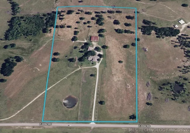 Homes for sale in Hugo, OK | 2343 E 2050, Hugo, OK 74743 | MLS# 2531259