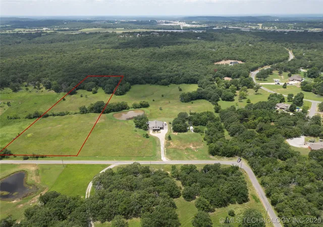 Homes for sale in Mc Alester, OK | 260 W Buttermilk, Mc Alester, OK 74501 | MLS# 2532176