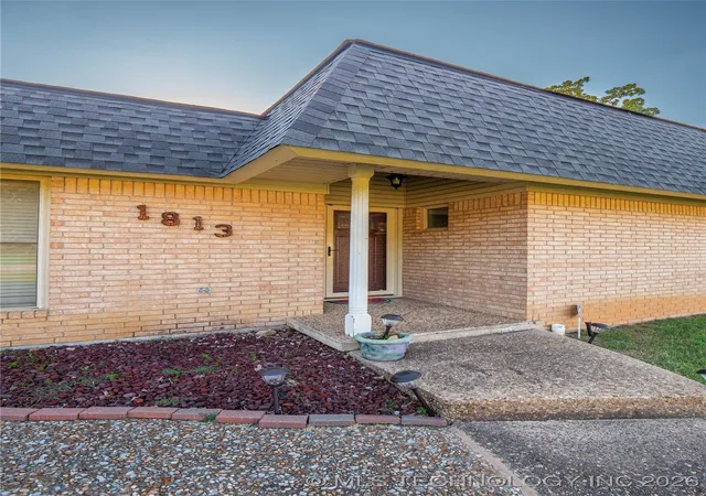 2nd image of 1813 Mockingbird, Mc Alester, OK 74501 | MLS# 2532397