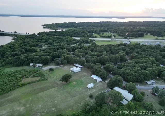 5th image of 1 E Lakeview Dr, Checotah, OK 74426 | MLS# 2532852