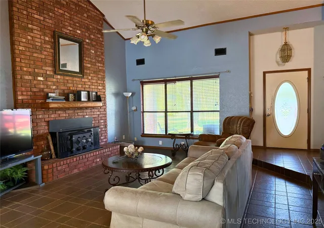 Homes for sale in Madill, OK | 705 Shirley, Madill, OK 73446 | MLS# 2535558