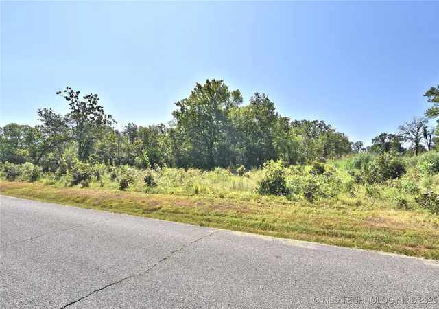 3rd image of 20078 Dripping Springs Lake Rd, Okmulgee, OK 74447 | MLS# 2536126