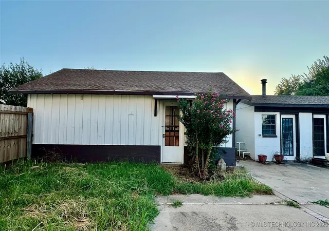 Homes for sale in Ryan, OK | 1201 Lincoln, Ryan, OK 73565 | MLS# 2536832