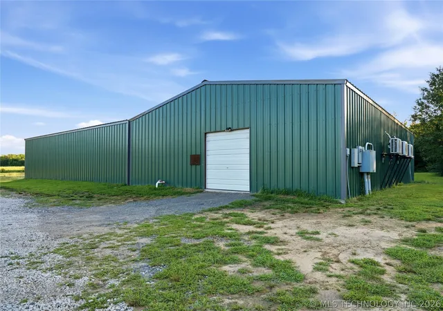Photo 5 of Sale Pending at 19382 S Old State Hwy 2, Warner, OK 74469 | MLS# 2537487 | Listing updated on 2026-08-20