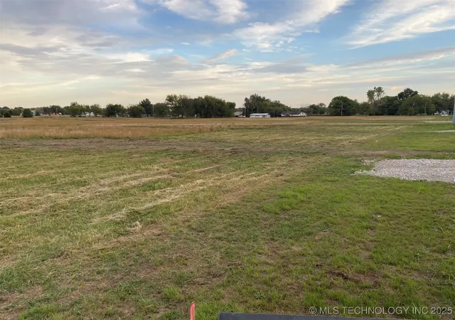 1st image of 05 N Gaither Rd, Pryor, OK 74361 | MLS# 2538231