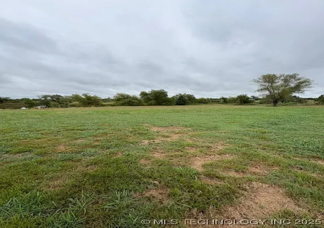 Photo 2 of Land at 835 S G St, Muskogee, OK 74403 | MLS# 2538331 | | Sold on 2025-10-21