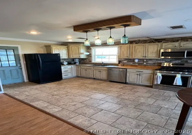 2nd image of 18425 S 270 Rd, Morris, OK 74445 | MLS# 2538606
