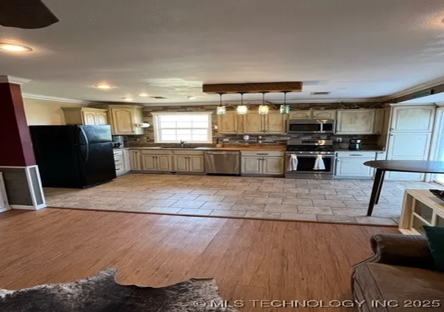 3rd image of 18425 S 270 Rd, Morris, OK 74445 | MLS# 2538606