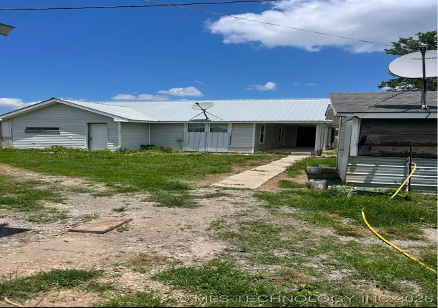 Homes for sale in Colcord, OK | 54709 S 683 Rd, Colcord, OK 74338 | MLS# 2538654