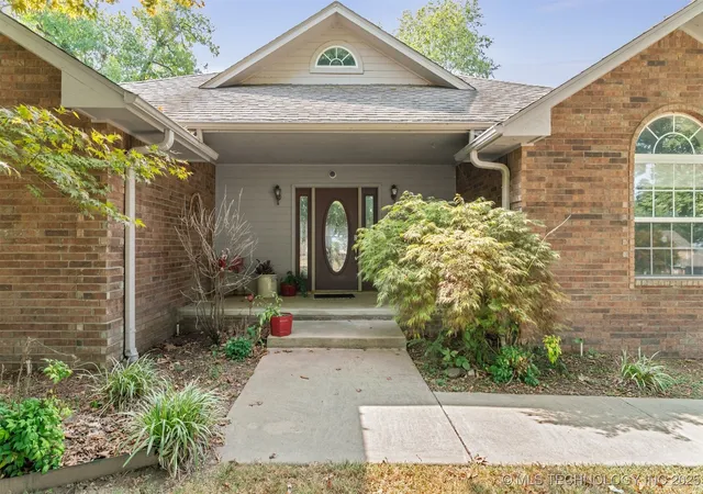 2nd image of 59399 E 288 Ct, Grove, OK 74344 | MLS# 2538740