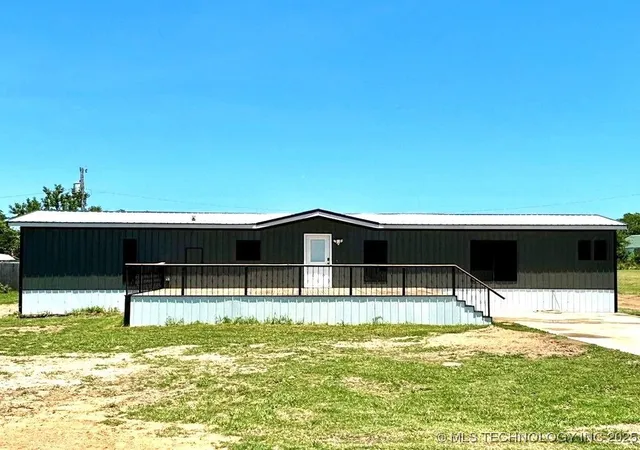 Homes for sale in Madill, OK | 4738 Main St, Madill, OK 73446 | MLS# 2538900