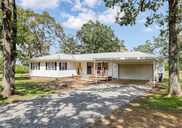 3rd image of 8610 N State Hwy 113, Mc Alester, OK 74501 | MLS# 2539082