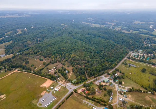 4th image of 21088 E Steely Hollow Rd, Tahlequah, OK 74464 | MLS# 2539673