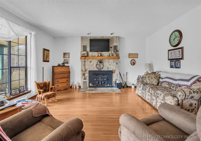 4th image of 6296 Dickson Rd, Ardmore, OK 73401 | MLS# 2539100
