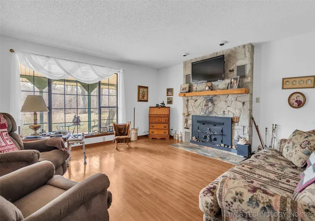 5th image of 6296 Dickson Rd, Ardmore, OK 73401 | MLS# 2539100