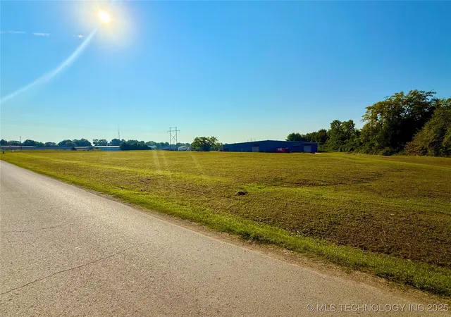 Homes for sale in Warner, OK | 510042652 Zenith St, Warner, OK 74469 | MLS# 2539981