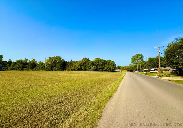 Homes for sale in Warner, OK | 510042652 Zenith St, Warner, OK 74469 | MLS# 2539981