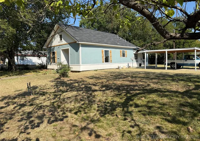 1st image of 629 E Broadway, Ardmore, OK 73401 | MLS# 2540346