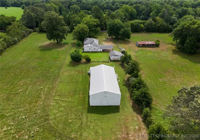 Homes for sale in Hugo, OK | 652 N 4230 Rd, Hugo, OK 74743 | MLS# 2536139