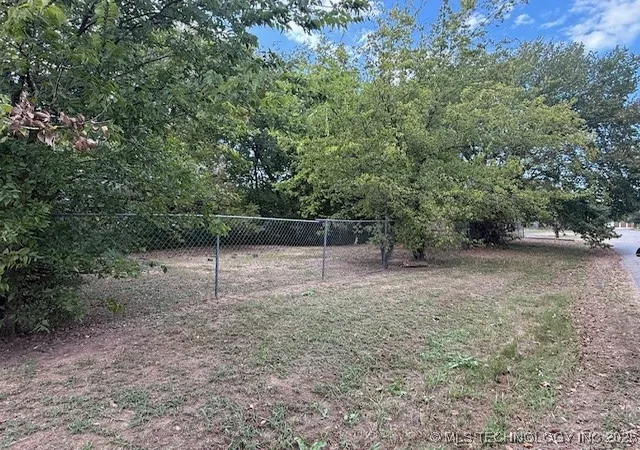 1st image of 0 Spur St, Seminole, OK 74868 | MLS# 2540498
