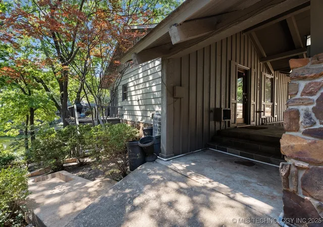 Homes for sale in Monkey Island, OK | 57450 E Hwy 125 Rd #535, Monkey Island, OK 74331 | MLS# 2540728