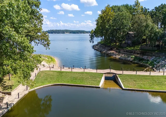 Homes for sale in Monkey Island, OK | 57450 E Hwy 125 Rd #535, Monkey Island, OK 74331 | MLS# 2540728