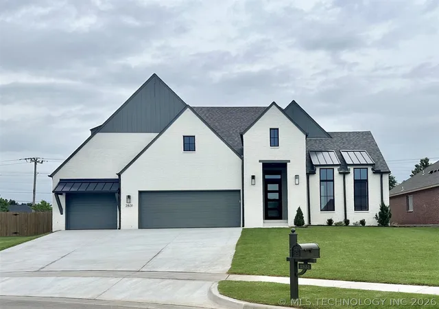Photo 1 of Single family home for sale at 2831 E 141st Ct S, Bixby, OK 74008 | MLS# 2541330 | Listing updated on 2026-08-25