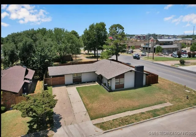 Homes for sale in Ardmore, OK | 1115 Osage, Ardmore, OK 73401 | MLS# 2541429