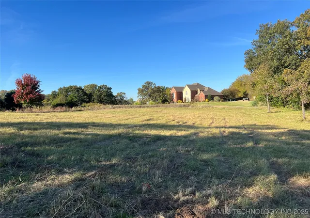Homes for sale in Durant, OK | 19 Blake Ln, Durant, OK 74701 | MLS# 2541819