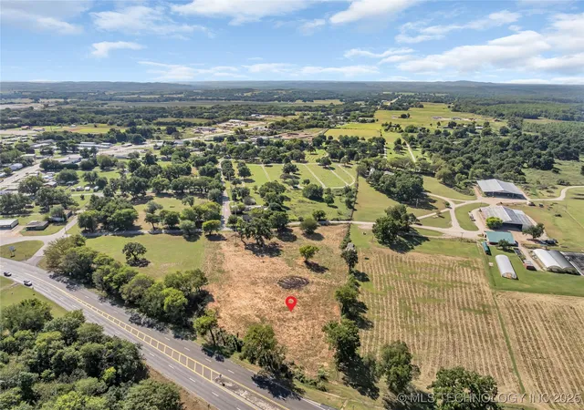 Homes for sale in Davis, OK | 409 W Main St, Davis, OK 73030 | MLS# 2541758