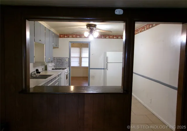Photo 5 of Sale Pending at 718 S 29th Street, Muskogee, OK 74401 | MLS# 2541945 | Listing updated on 2026-08-21