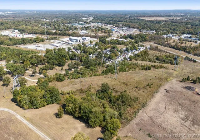 Photo 4 of Land for sale at S Cherokee St, Catoosa, OK 74015 | MLS# 2541943 | Listing updated on 2026-03-30
