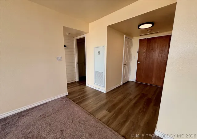 2nd image of 450 W 7Th St #809, Tulsa, OK 74119 | MLS# 2542413