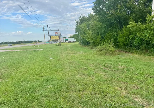 5th image of 1931 Hwy 70 E, Kingston, OK 73439 | MLS# 2541105