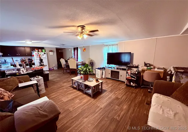 Photo 4 of Manufactured home for sale at 907 Harris, Muskogee, OK 74403 | MLS# 2542385 | Listing updated on 2026-08-27