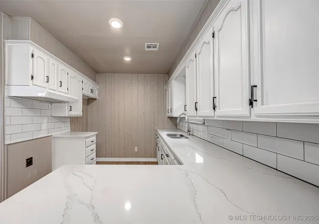 Homes for sale in Allen, OK | 504 E Paul, Allen, OK 74825 | MLS# 2542456