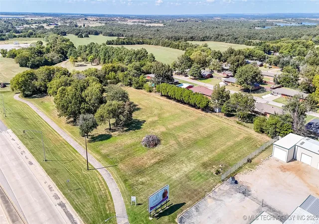 4th image of 0 Veterans Blvd, Ardmore, OK 73401 | MLS# 2542555