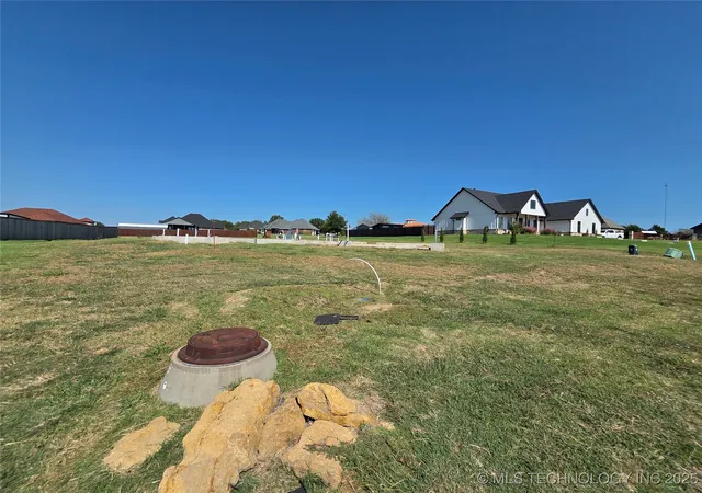 Photo 3 of Land for sale at 4105 Meadowlark Rd, Ardmore, OK 73401 | MLS# 2542999 | Listing updated on 2026-07-22