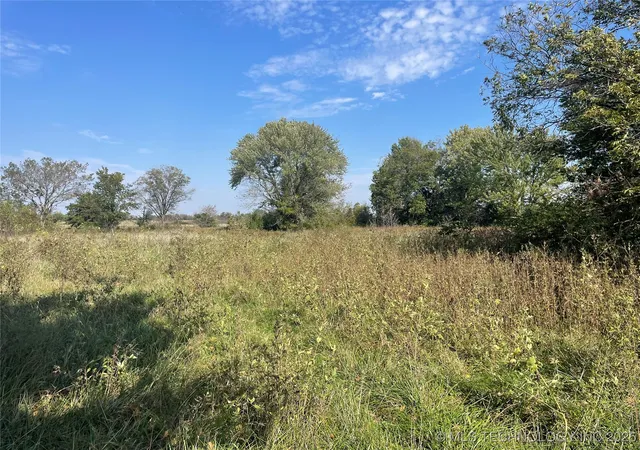 Photo 2 of Sale Pending at Elmwood, Adair, OK 74330 | MLS# 2542780 | Listing updated on 2026-08-20