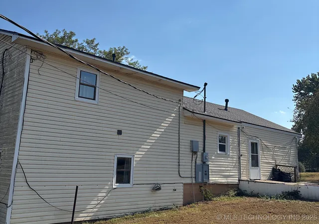 3rd image of 316 W Beaumont Ave, Yale, OK 74085 | MLS# 2512441
