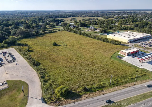 Photo 2 of Land for sale at 2067 S Mississippi, Atoka, OK 74525 | MLS# 2543127 | Listing updated on 2026-04-14