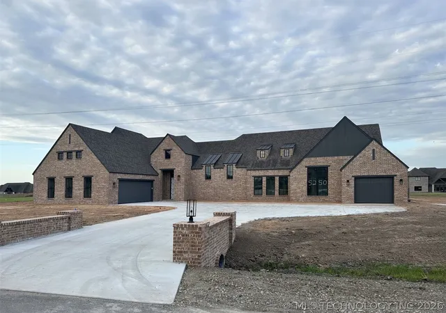 Photo 1 of Single family home for sale at 5250 E 175th Street S, Bixby, OK 74008 | MLS# 2544300 | Listing updated on 2026-05-21