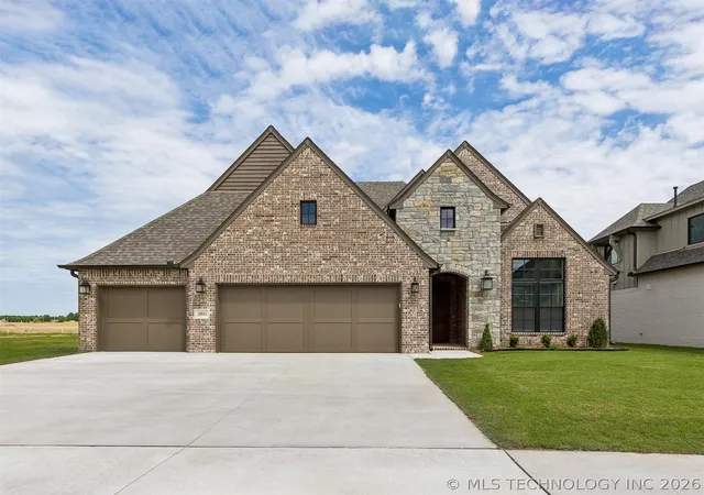 Photo 1 of Sale Pending at 2841 E 144th Place S, Bixby, OK 74008 | MLS# 2544347 | Listing updated on 2026-09-23