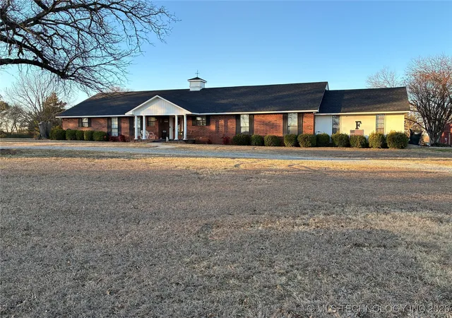1st image of 103 Lockwood, Ardmore, OK 73401 | MLS# 2544599