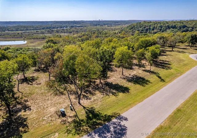 5th image of 5865 N Eagle Rd, Owasso, OK 74055 | MLS# 2544615