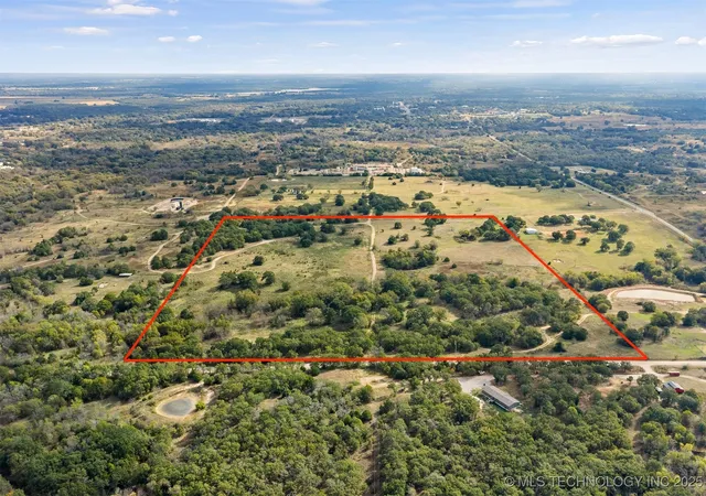 Homes for sale in Healdton, OK | 0 Industrial Rd, Healdton, OK 73438 | MLS# 2544603