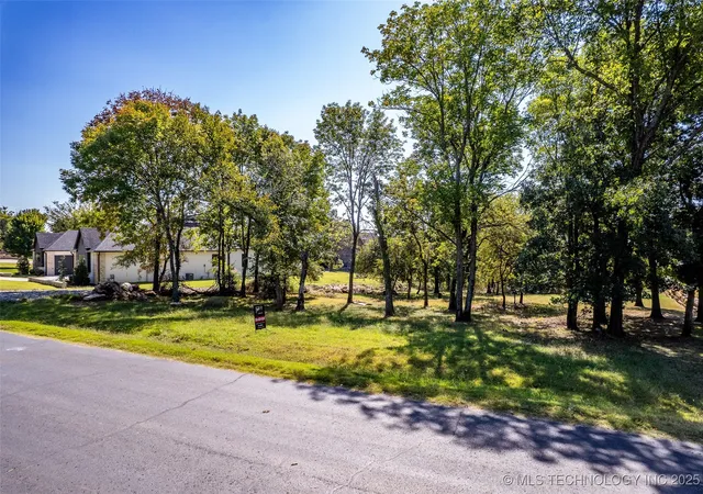 5th image of 17798 E Anthem Ridge Rd, Owasso, OK 74055 | MLS# 2545018