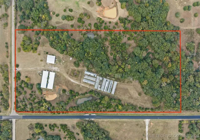 2nd image of 58 Smokey Ridge Rd, Ardmore, OK 73401 | MLS# 2545254