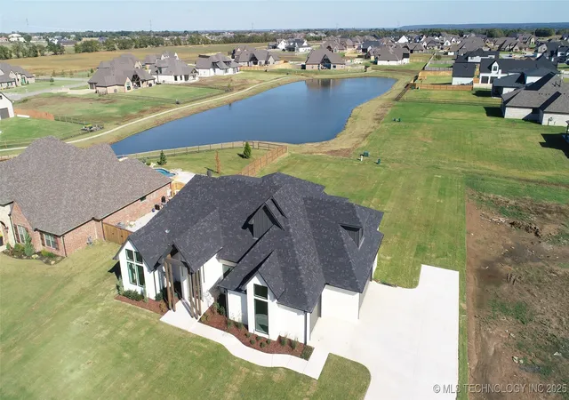 Photo 72 of Sale Pending at 17815 S 42nd Eastavenue, Bixby, OK 74008 | MLS# 2545514 | Listing updated on 2026-08-20