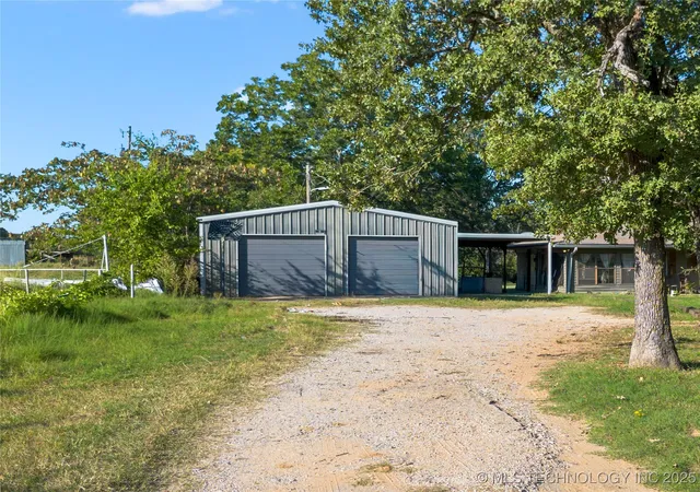 5th image of 1900 Hometown Rd, Ardmore, OK 73401 | MLS# 2543679